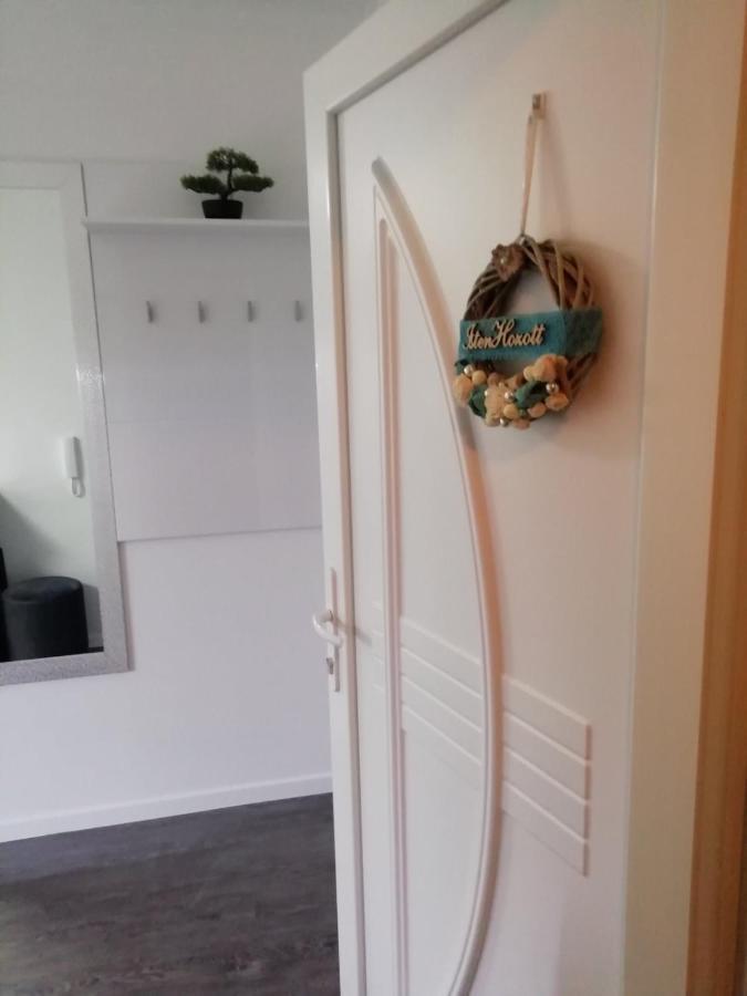 דירות אגר Salvus Apartman מראה חיצוני תמונה