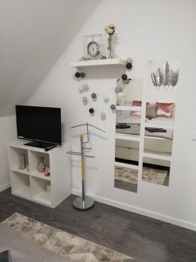 דירות אגר Salvus Apartman מראה חיצוני תמונה